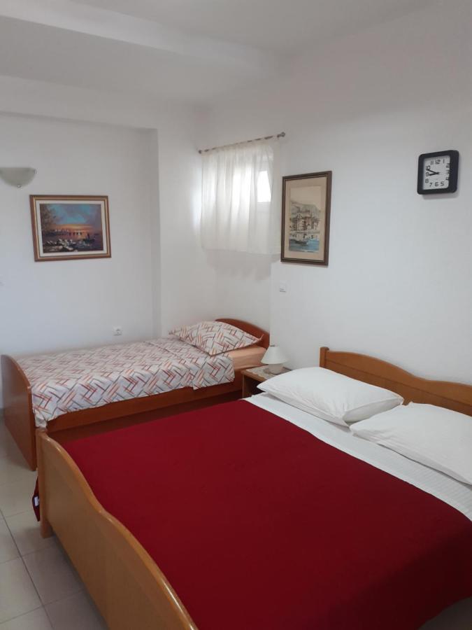 Apartments Andrijasevic Makarska Ngoại thất bức ảnh