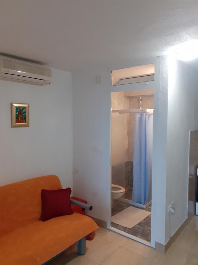 Apartments Andrijasevic Makarska Ngoại thất bức ảnh