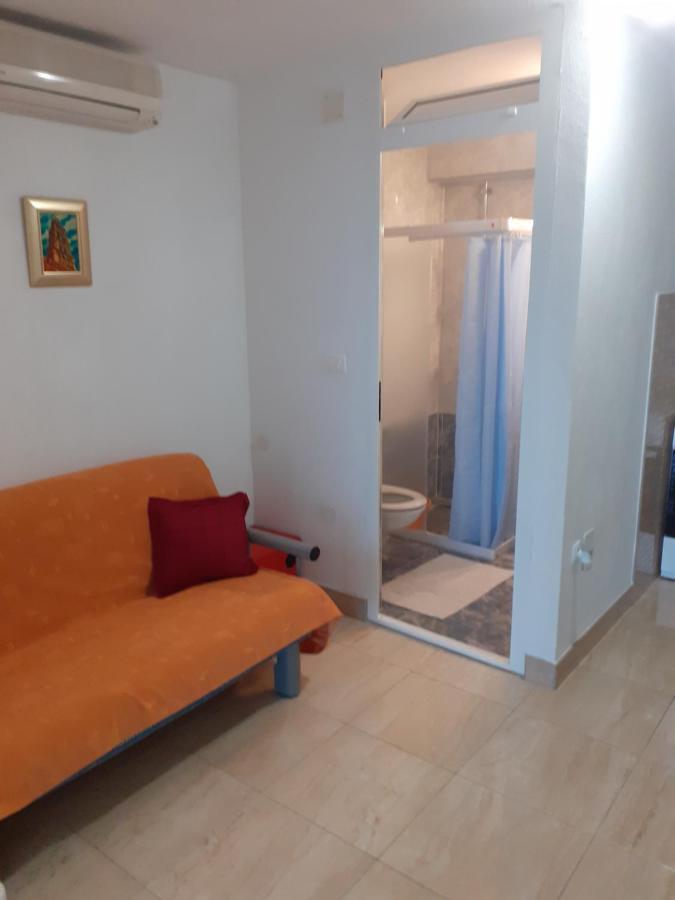 Apartments Andrijasevic Makarska Ngoại thất bức ảnh