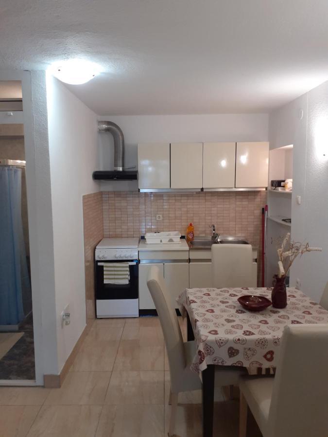 Apartments Andrijasevic Makarska Ngoại thất bức ảnh