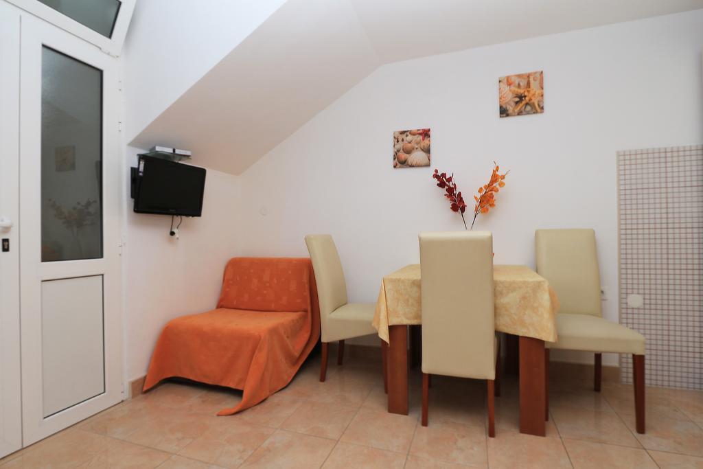 Apartments Andrijasevic Makarska Ngoại thất bức ảnh