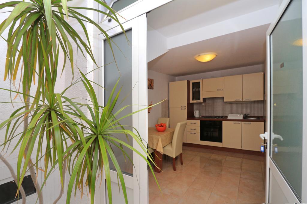 Apartments Andrijasevic Makarska Ngoại thất bức ảnh