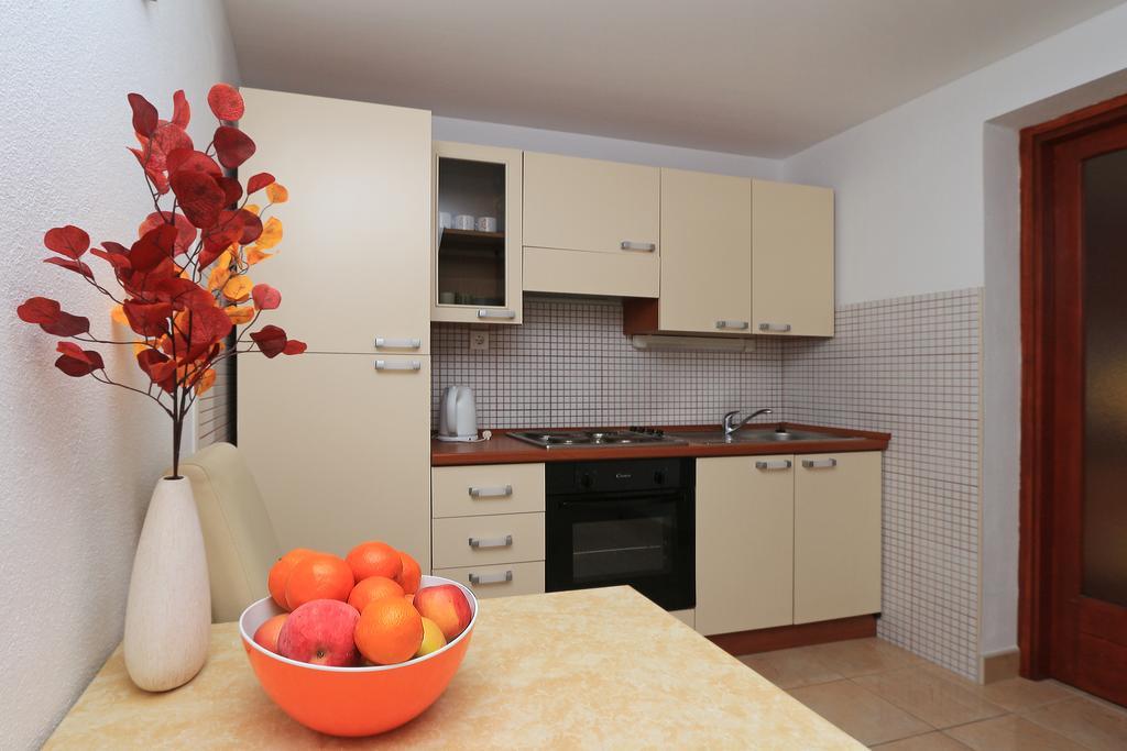 Apartments Andrijasevic Makarska Ngoại thất bức ảnh