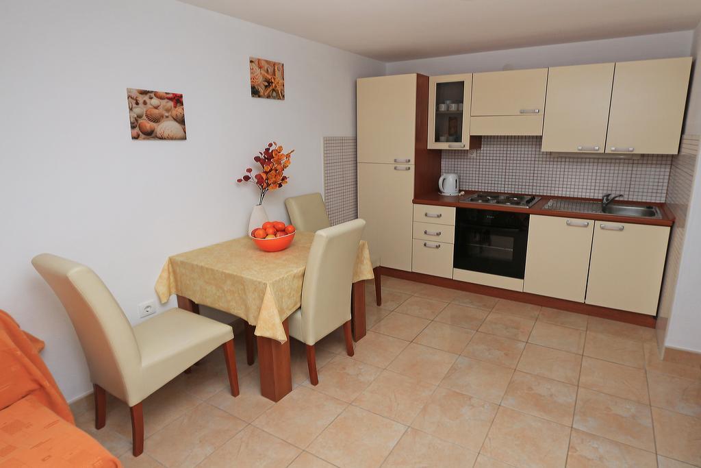 Apartments Andrijasevic Makarska Ngoại thất bức ảnh