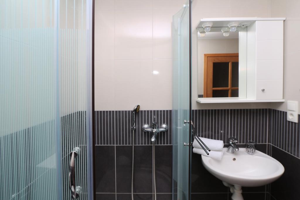 Apartments Andrijasevic Makarska Ngoại thất bức ảnh