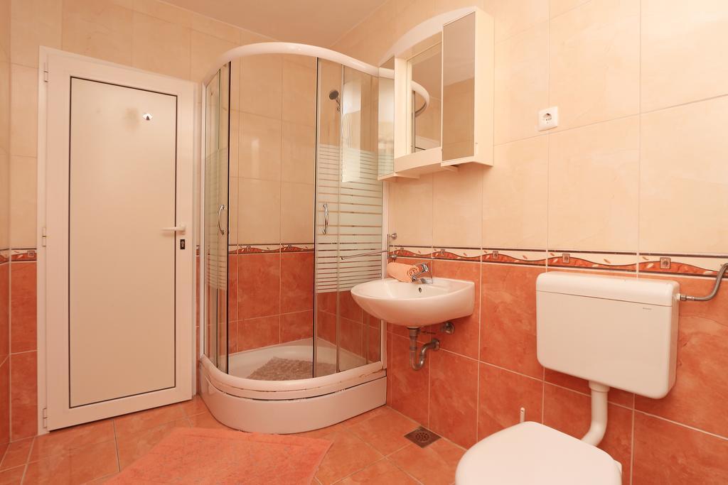 Apartments Andrijasevic Makarska Ngoại thất bức ảnh