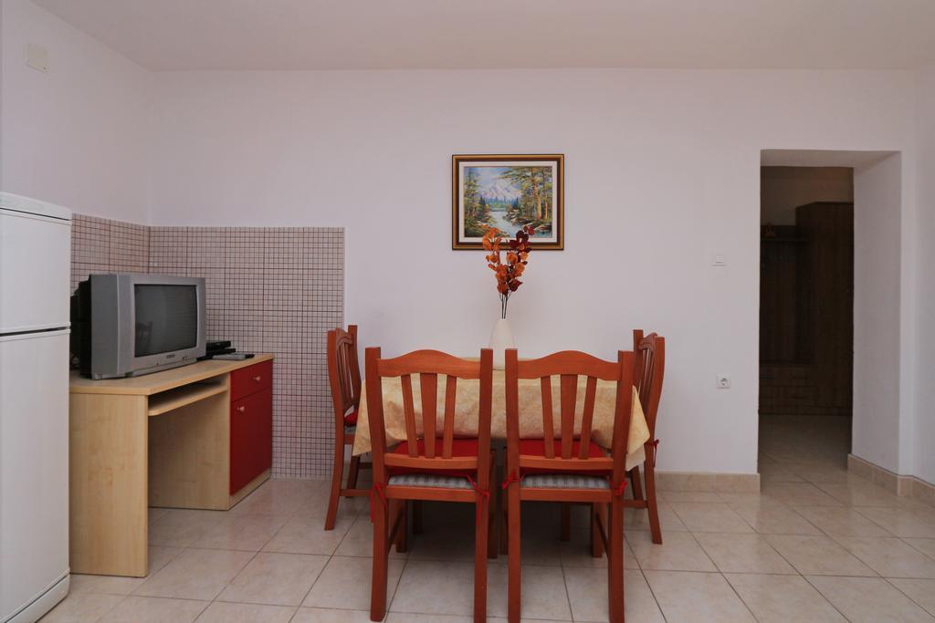Apartments Andrijasevic Makarska Ngoại thất bức ảnh